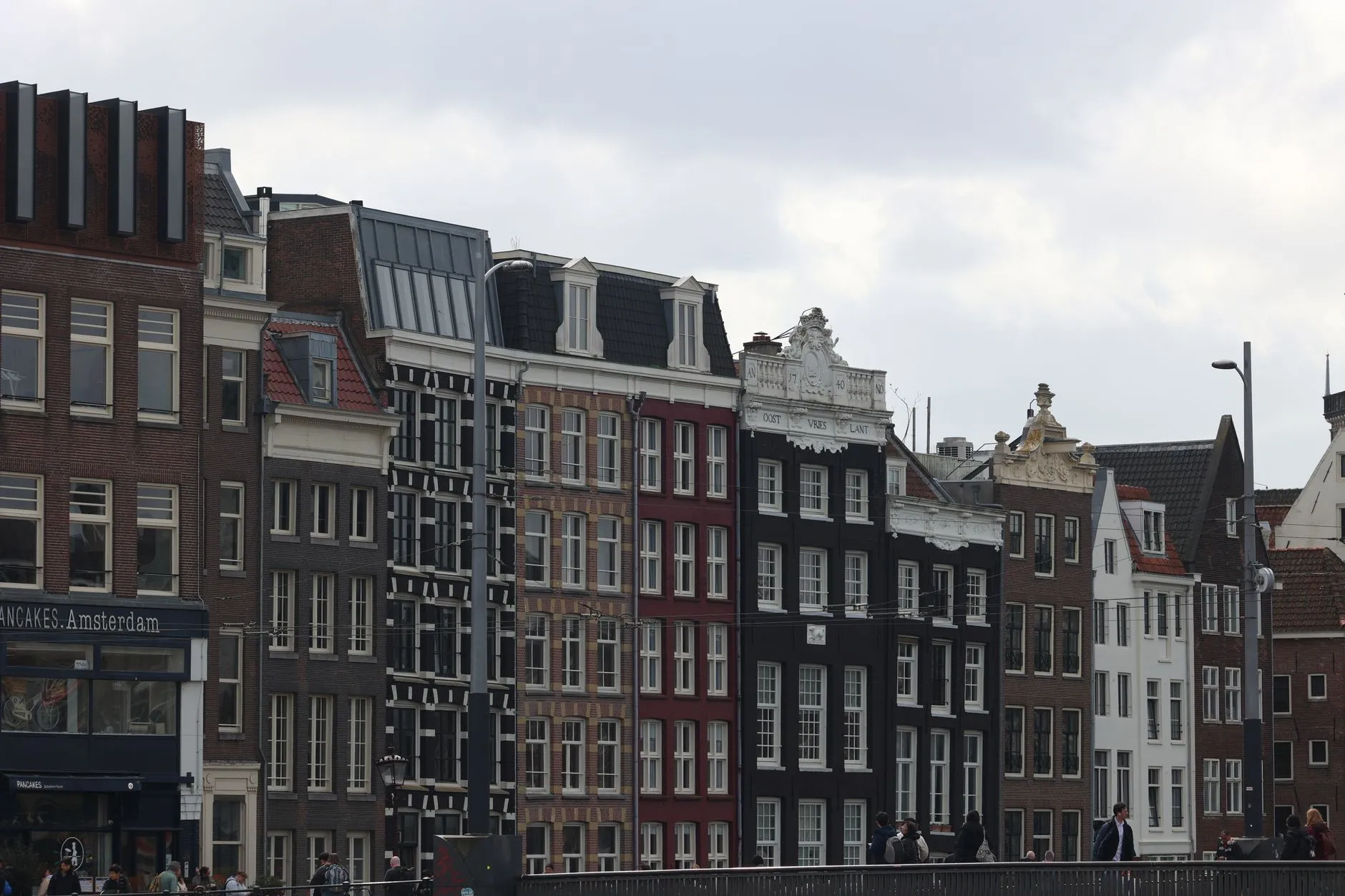 Flughafentransfer zwischen Amsterdam und dem Flughafen Frankfurt mit Chauffeur