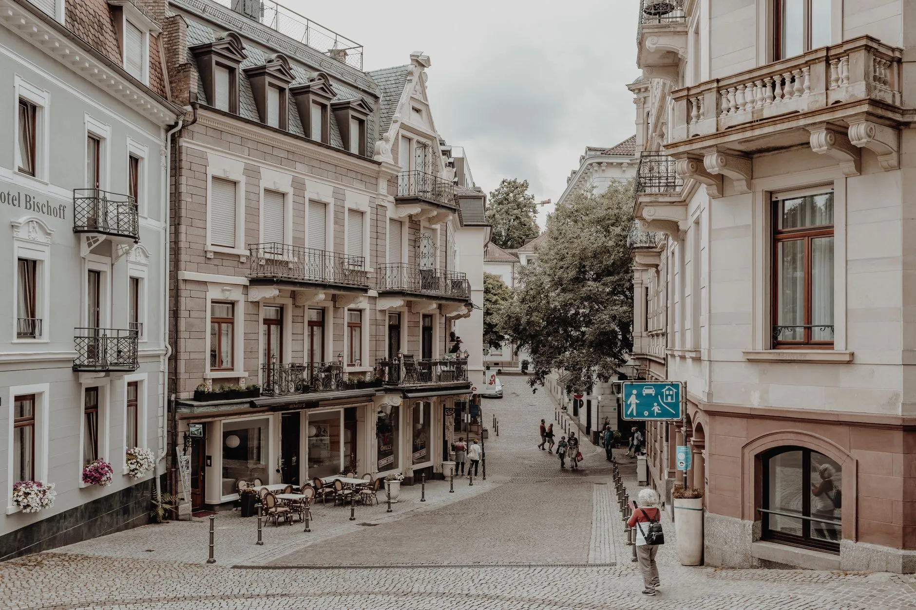 Flughafentransfer zwischen Baden-Baden und dem Flughafen Frankfurt mit Chauffeur