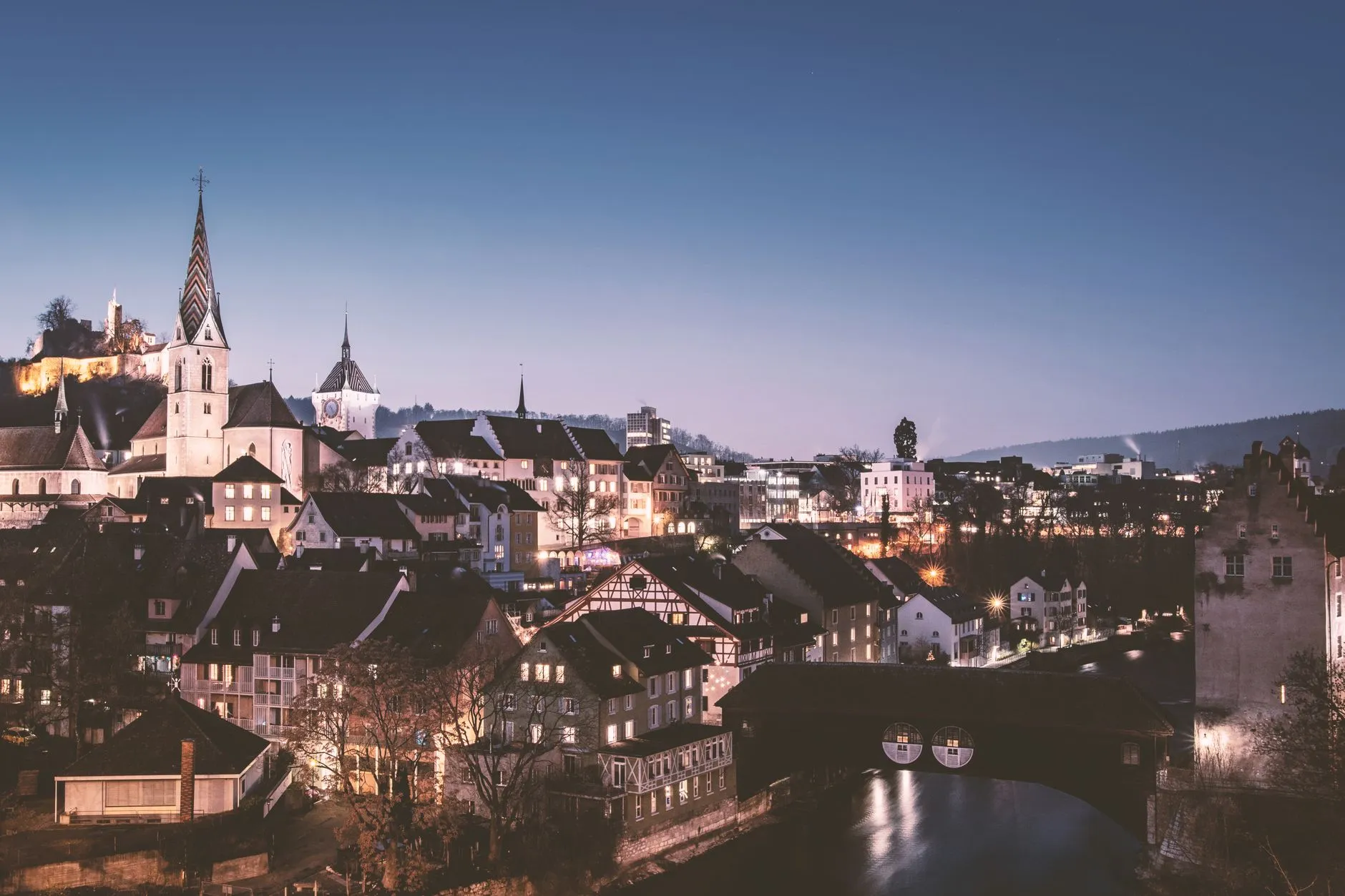 Flughafentransfer zwischen Baden (Schweiz) und dem Flughafen Frankfurt mit Chauffeur