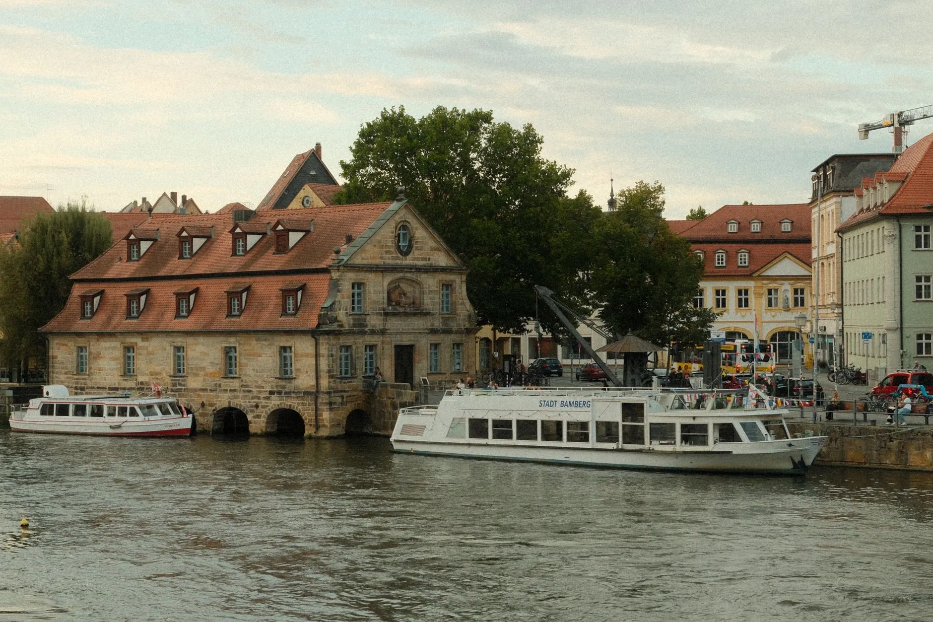 Flughafentransfer zwischen Bamberg und dem Flughafen Frankfurt mit Chauffeur