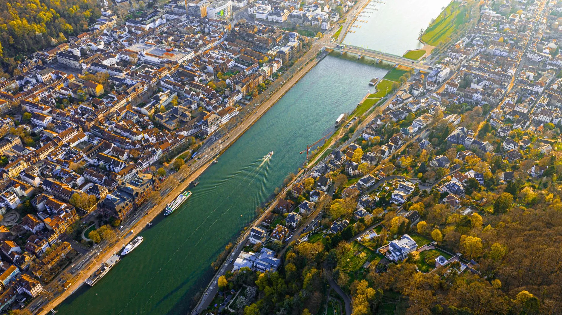 Flughafentransfer zwischen Bonn und dem Flughafen Frankfurt mit Chauffeur