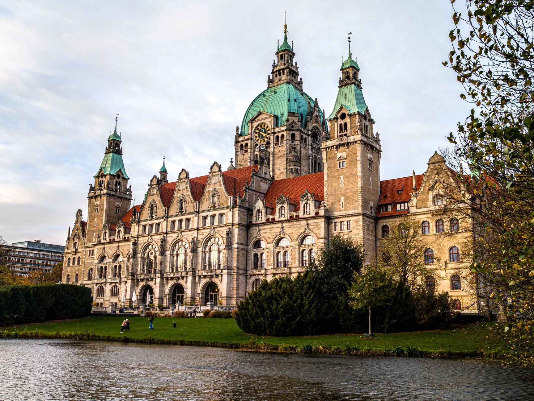 Flughafentransfer zwischen Hannover und dem Flughafen Frankfurt mit Chauffeur