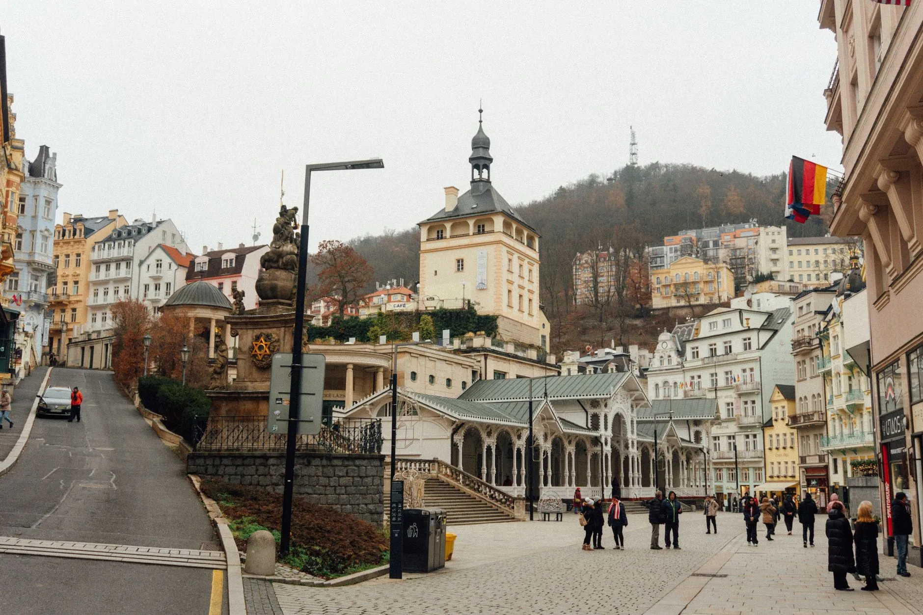 Flughafentransfer zwischen Karlsbad (Karlovy Vary) und dem Flughafen Frankfurt mit Chauffeur