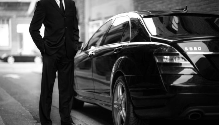 Professioneller Chauffeur